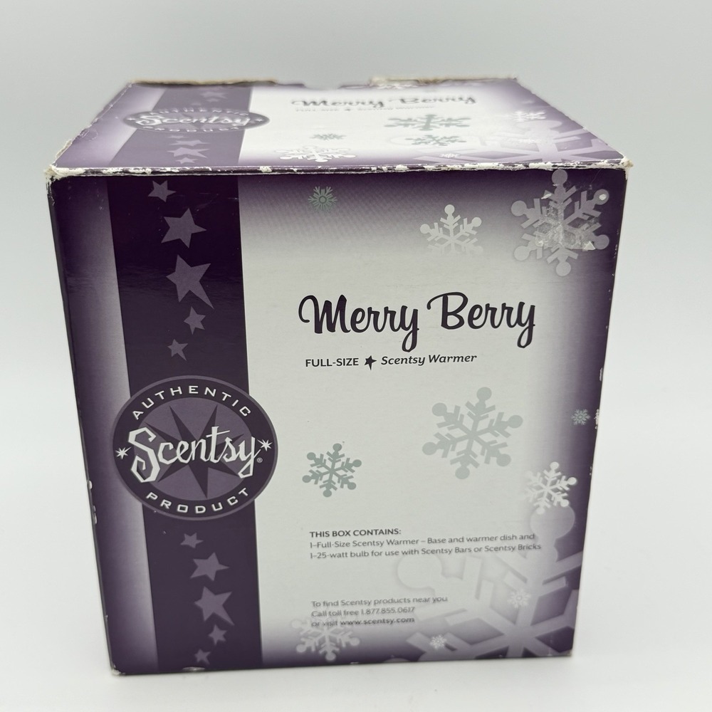 Scentsy Merry Berry Full Size Wax Warmer Christmas Holly Holiday Collection Box